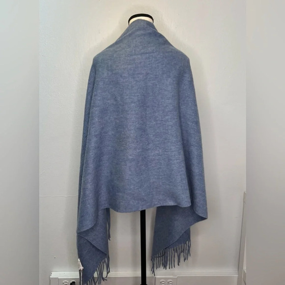 Acne Studios 100% Virgin Wool Made in Italy Fringed Large Scarf Shawl wrap - Picture 4 of 10